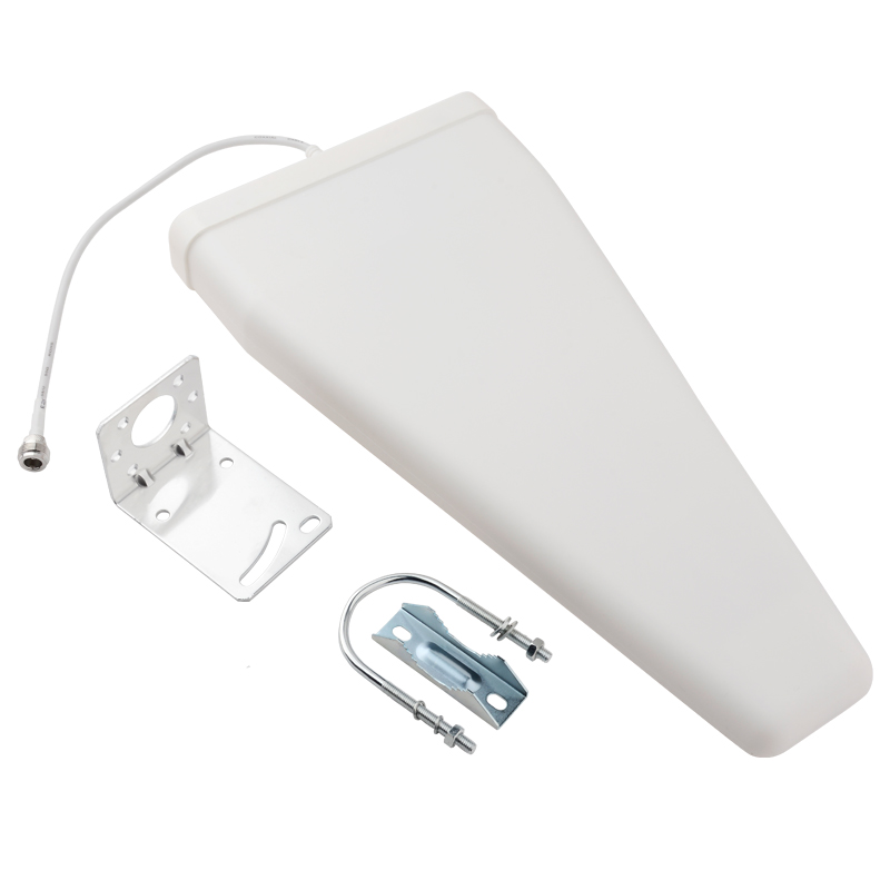  西乡塘对数周期天线定向接收发射700-3700MHz